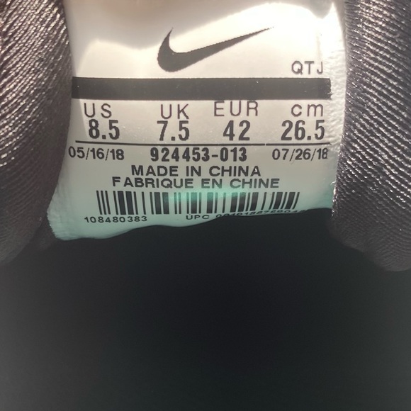 🆕 Nike Air VaporMax Plus 'Eagles' - Picture 11 of 13